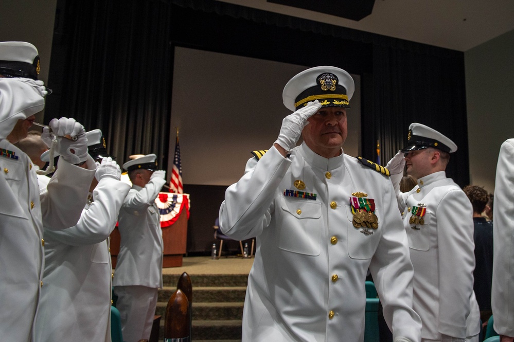 Cmdr. Grundt Assumes Command of USS Alabama (SSBN 731)