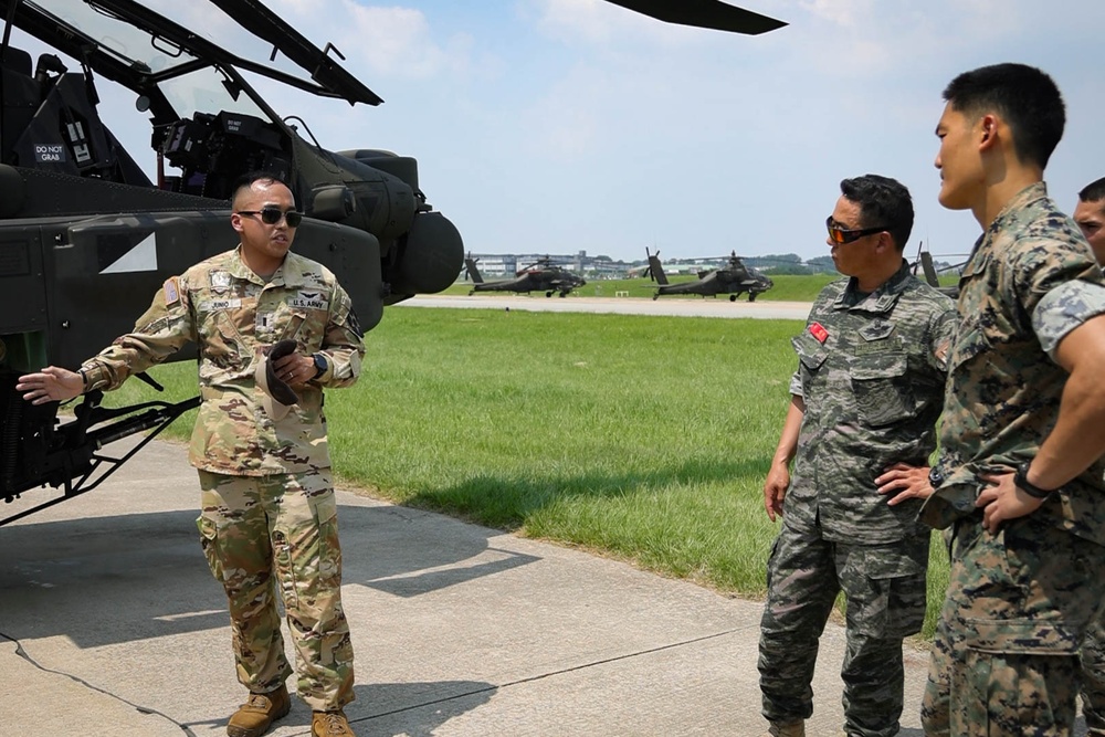 U.S. and ROK Marines partner with U.S. Army Pilots