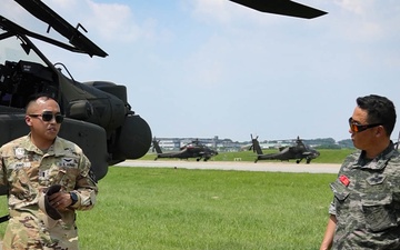 U.S. and ROK Marines partner with U.S. Army Pilots