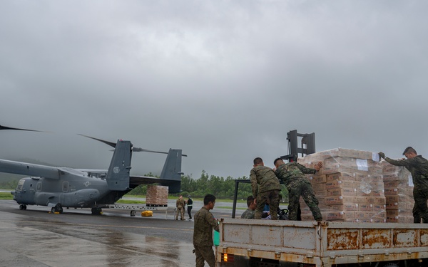 Airmen rapidly deploy to support Philippine disaster relief efforts