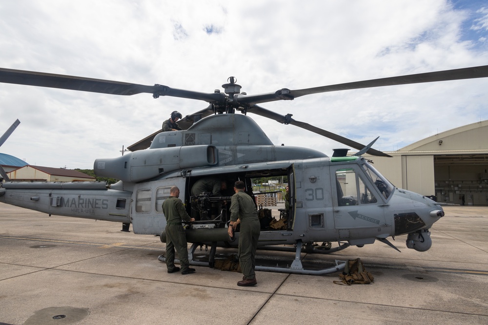 HMLA-169 Marines practice live fire maneuvering
