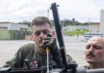 HMLA-169 Marines practice live fire maneuvering
