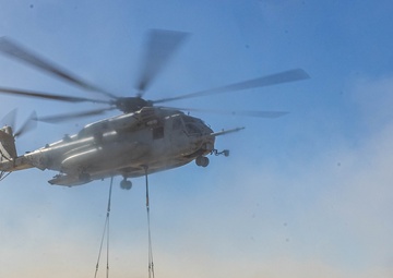 SLTE 4-25: Combat Logistics Battalion-8 Conducts MRADR Airlift