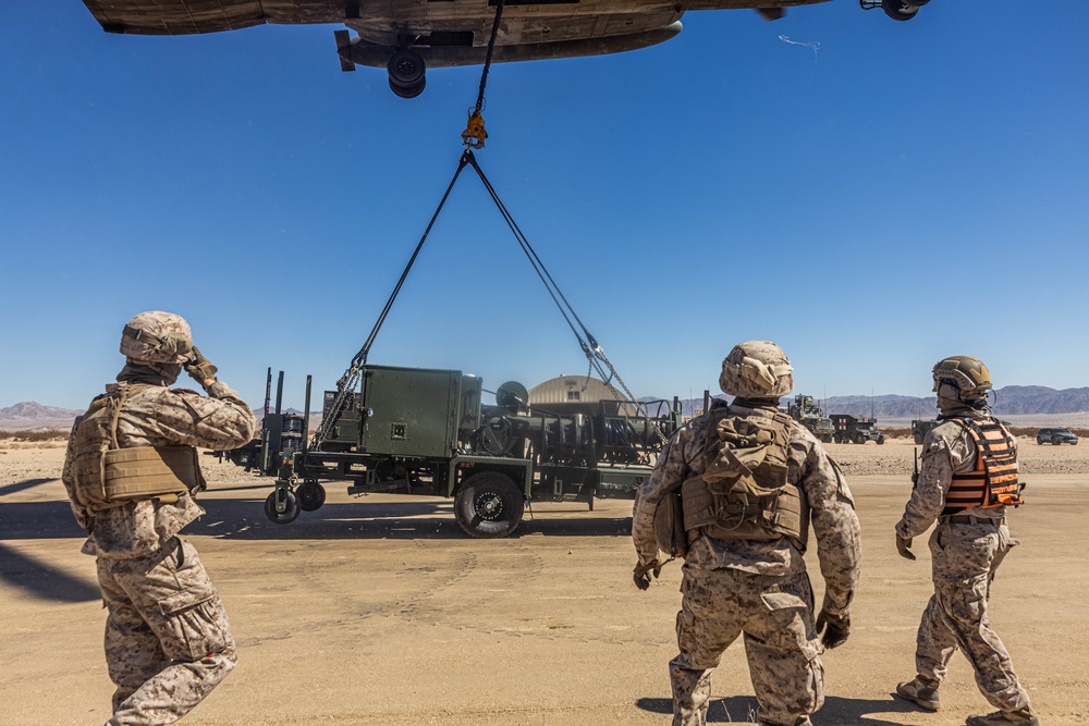 SLTE 4-25: Combat Logistics Battalion-8 Conducts MRADR Airlift