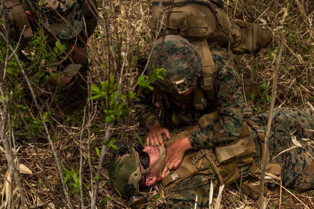 ARTP 25.1| U.S. Navy Sailors Execute Medical Evacuation Drill