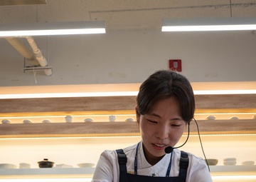 South Korean Province Hosts U.S. Army Soldiers on Newcomers Tour of Seoul