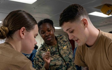 USS America (LHA 6) Conducts Medical Training Circuit