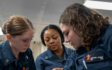 USS America (LHA 6) Conducts Medical Training Circuit