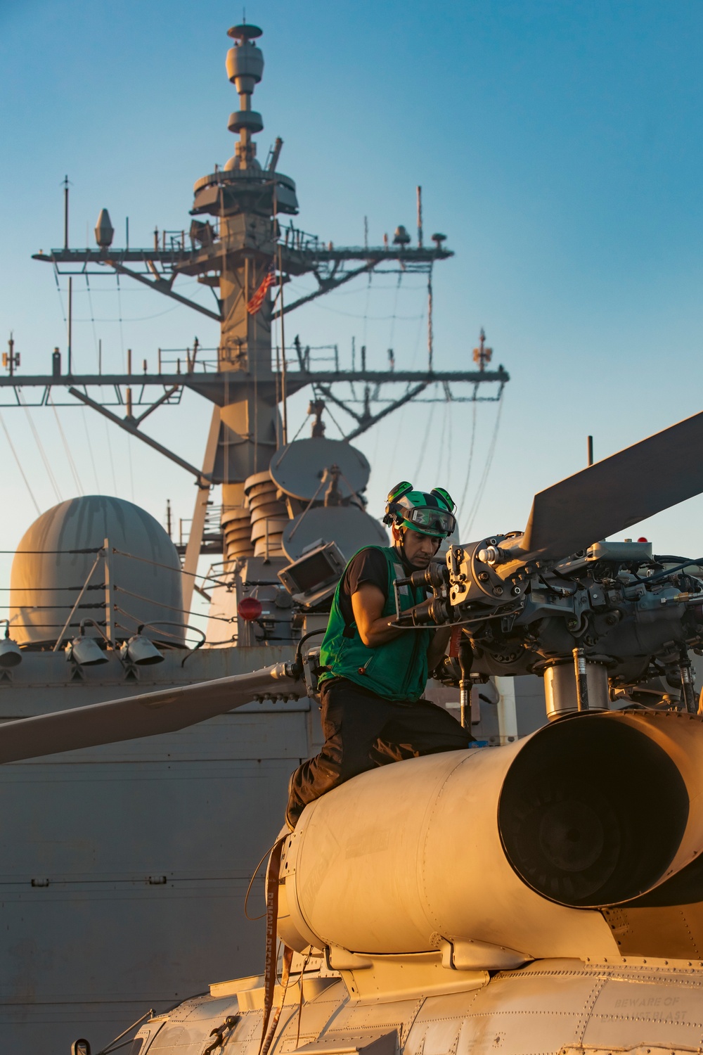 USS Winston S. Churchill (DDG 81) Daily Operations