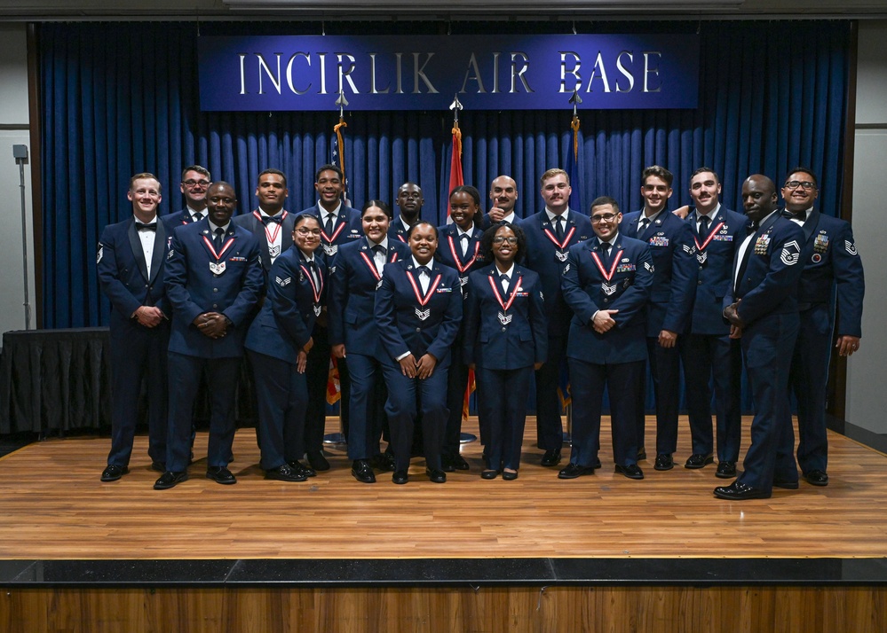 ALS Class 25-E Graduation