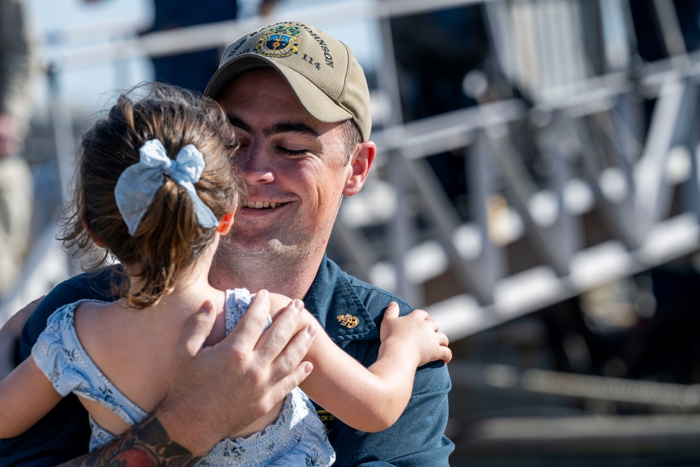 USS Ralph Johnson (DDG 114) returns to CFAY after 7-month underway