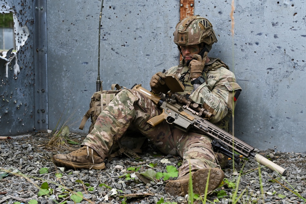 2nd Battalion, 7th Infantry Regiment:  Sniper section (Menace)