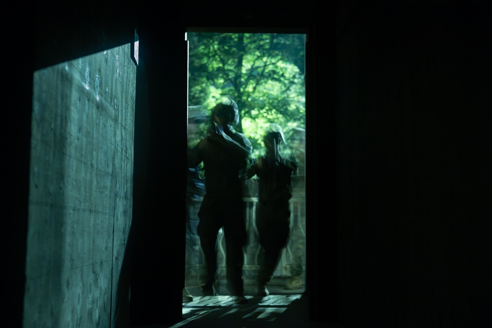 2/23 Marines and ROK Marines Conduct Bilateral, Night MOUT Training at KMEP 25.2