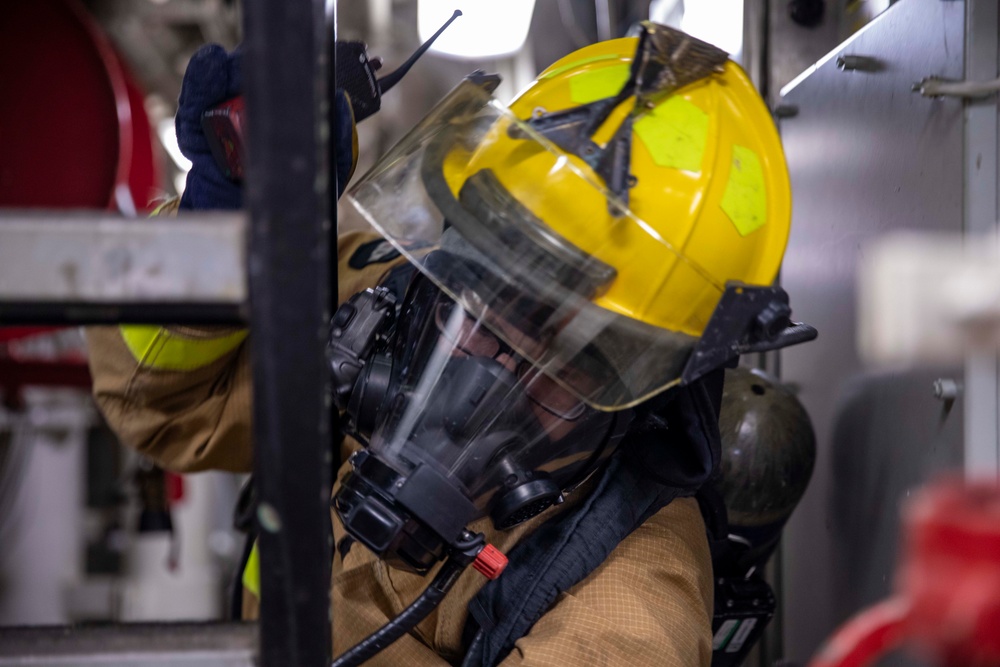 USS Preble Conducts Main Space Fire Drill