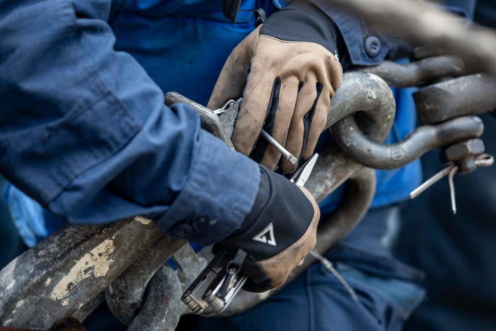 USS Preble Conducts Underway Replenishment