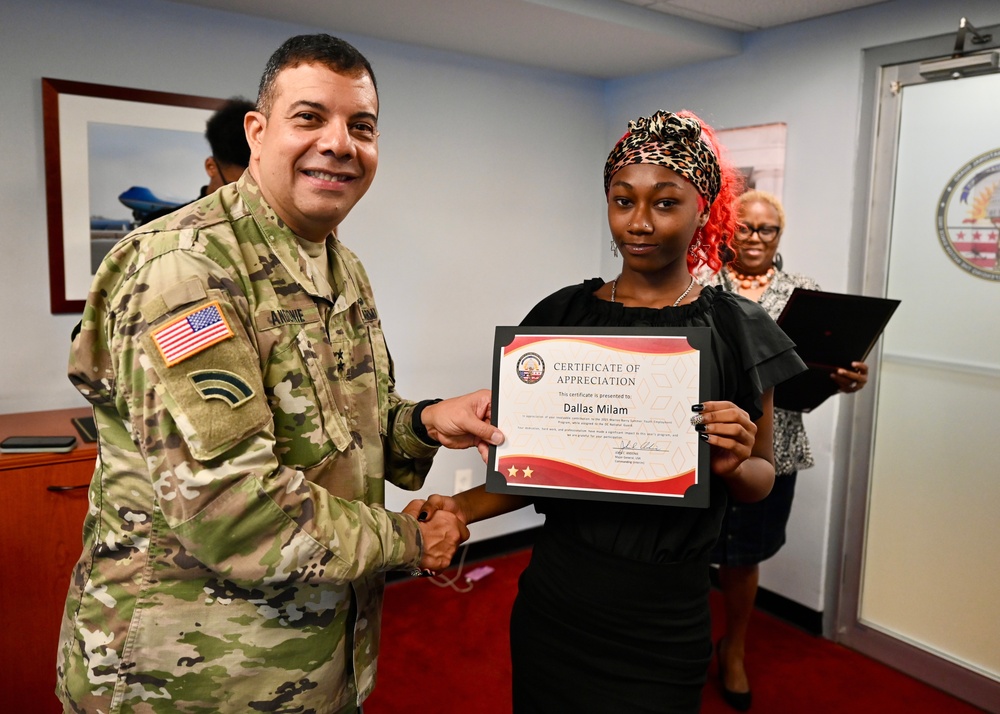 Certificates of Appreciation Presented to 2025 Mayor Marion S. Barry Summer Youth Employment Program (MBSYEP) Interns