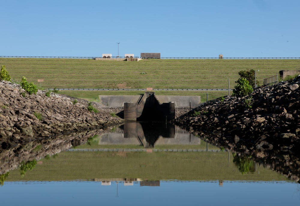 Tulsa District inspects Sardis Dam stilling basin