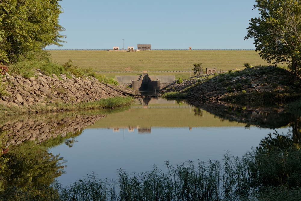Tulsa District inspects Sardis Dam stilling basin
