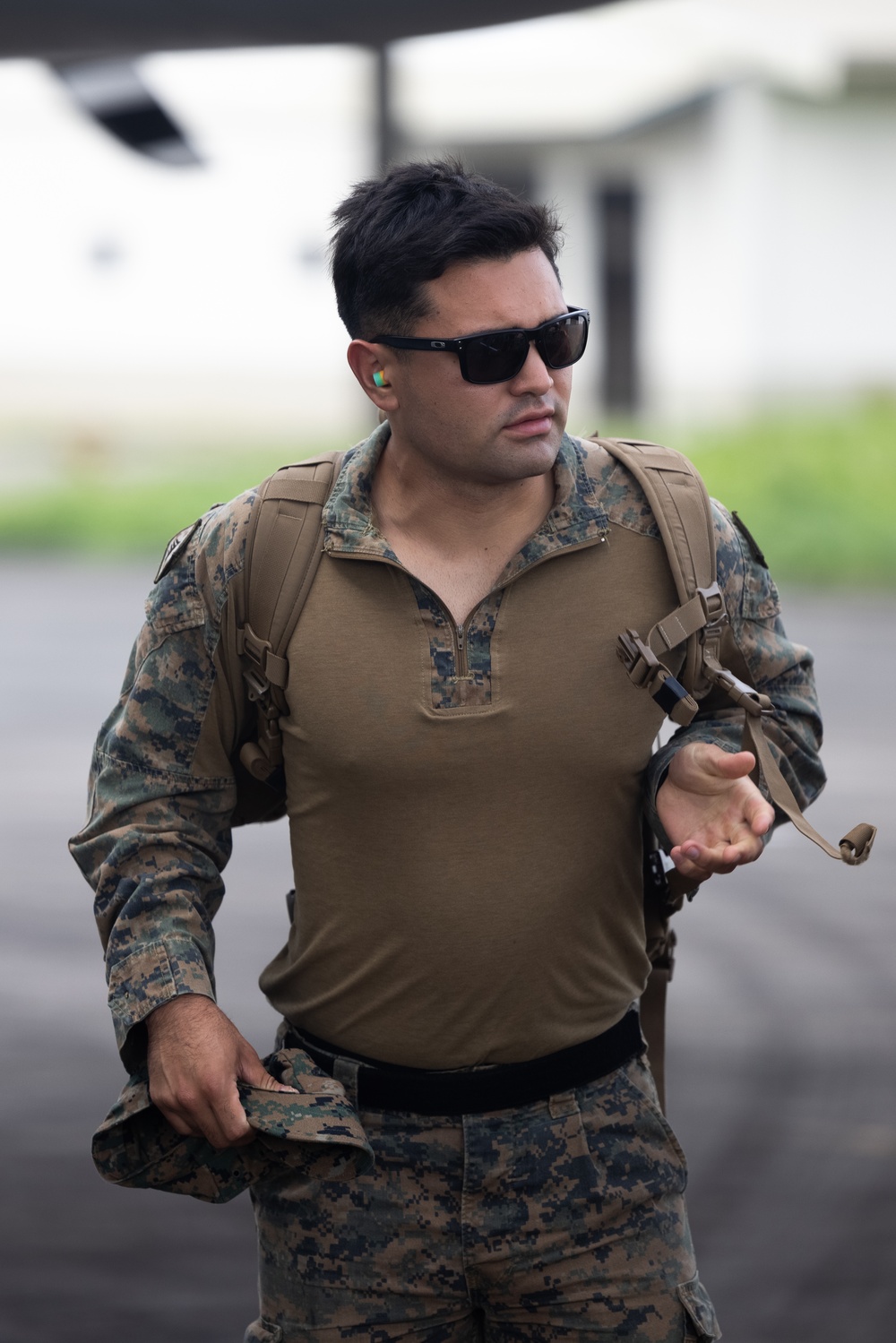 MRF-D 25.3: U.S. Marines with VMM-363 assist in foreign disaster relief