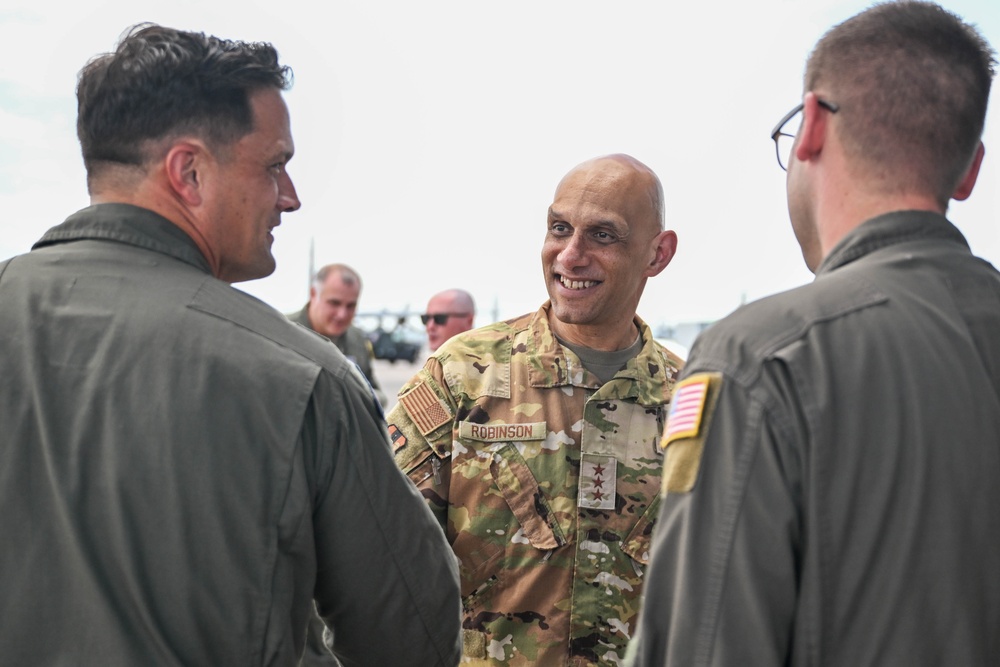 AETC command team visits Team Little Rock