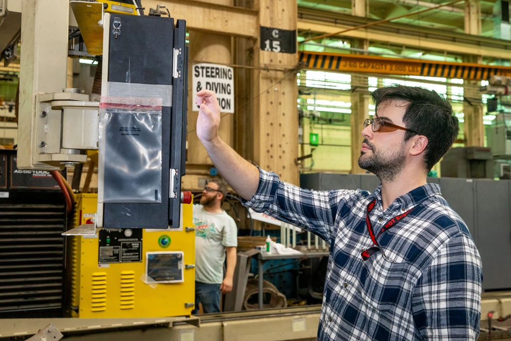 Norfolk Naval Shipyard Implements Use of Submerged Arc Welding for Shafting Repairs