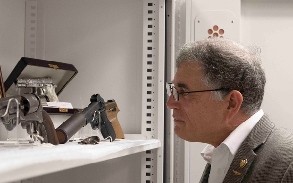 Congressman Andrew Clyde visits NHHC