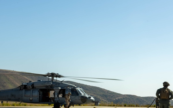 U.S. Marines conduct a FARP OIC course