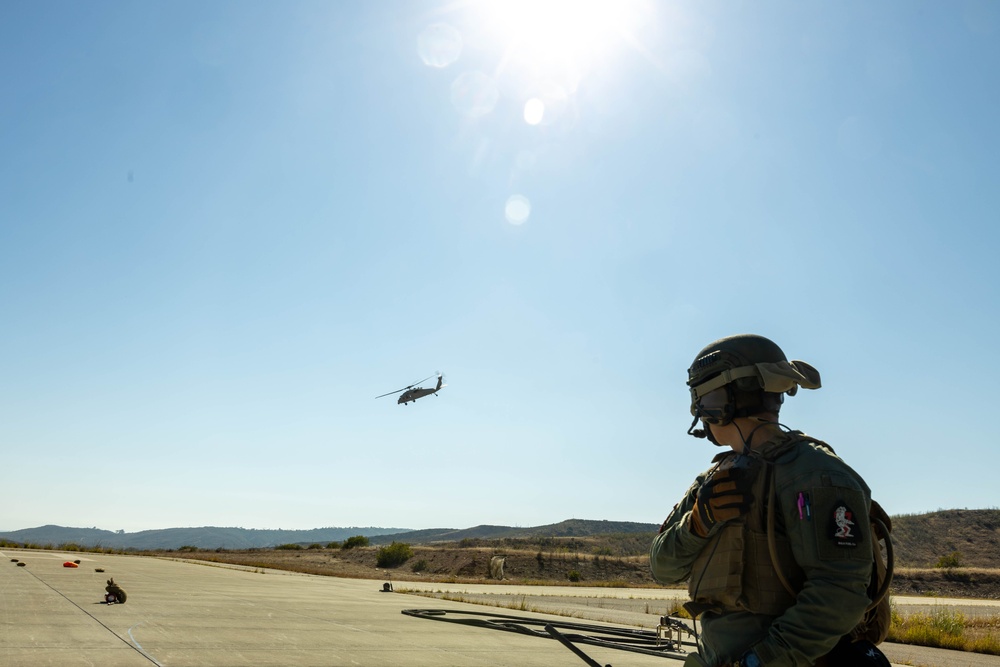 U.S. Marines conduct a FARP OIC course