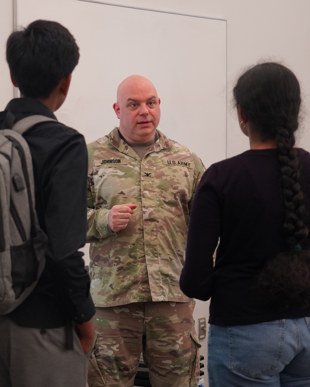 GEMS Mentors Hear Senior Scientists’ Career Stories