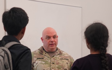 GEMS Mentors Hear Senior Scientists’ Career Stories
