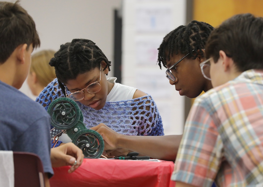 Students Excel During USAARL’s 15th Annual GEMS Program