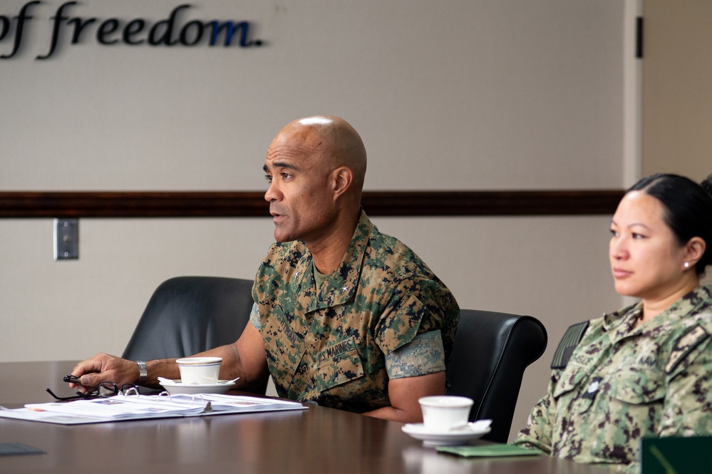Marine Corps General Visits Navy Medicine Readiness and Training Command
