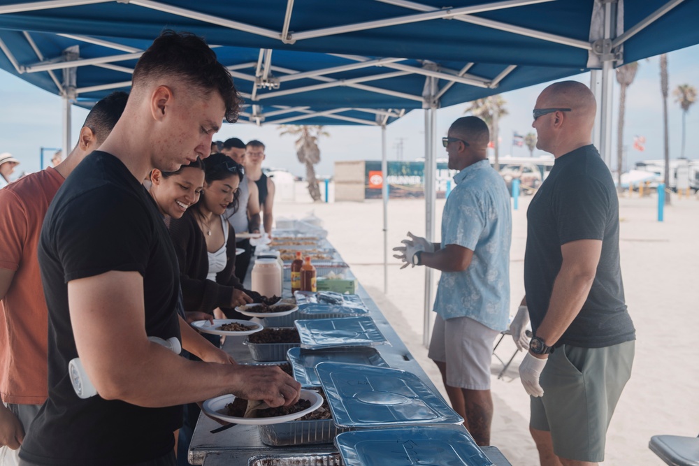 15th MEU Holds Beach Bash Event