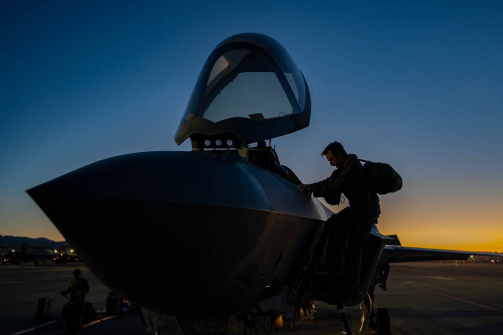 4th Fighter Squadron conduct night ops during Red Flag-Nellis 25-3 4th Fighter Squadron conduct night ops during Red Flag-Nellis 25-3
