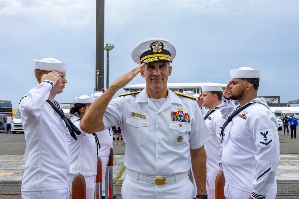 Rear Adm. Carlos Sardiello visit USNS Comfort in Costa Rica during CP25