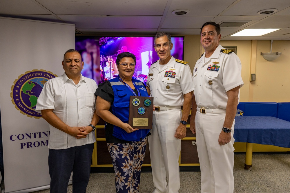 Rear Adm. Carlos Sardiello visits USNS Comfort in Costa Rica during CP25