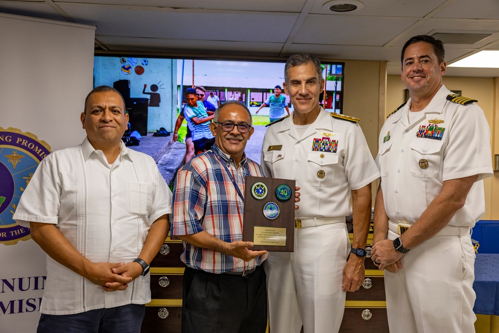Rear Adm. Carlos Sardiello visits USNS Comfort in Costa Rica during CP25