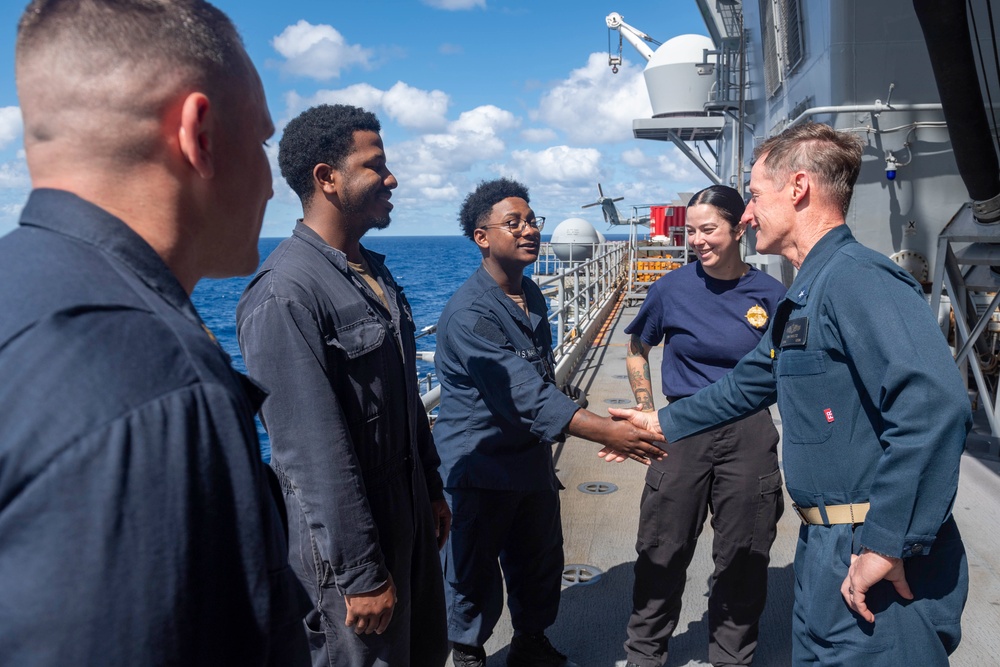 Commander, Task Force 76, Visits Fueling at Sea Station aboard USS America (LHA 6)
