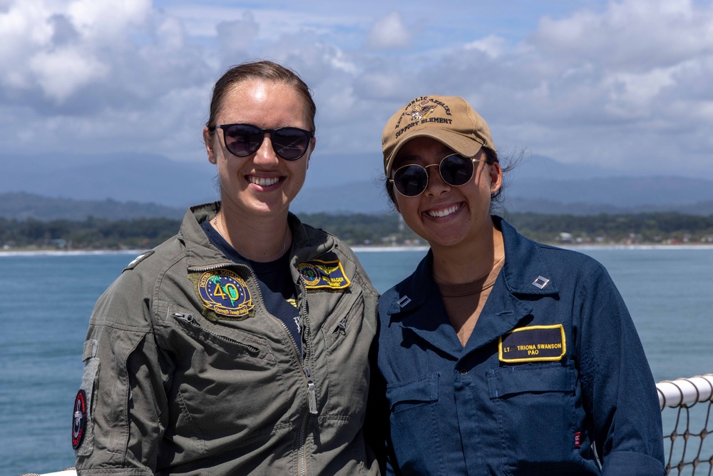 USNS Comfort Departs Costa Rica