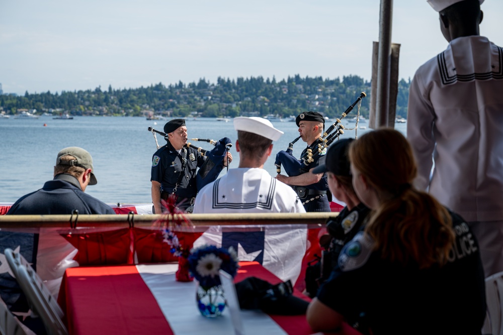 Sailors explore Seattle Fleet Week 2025 at Lake Washington