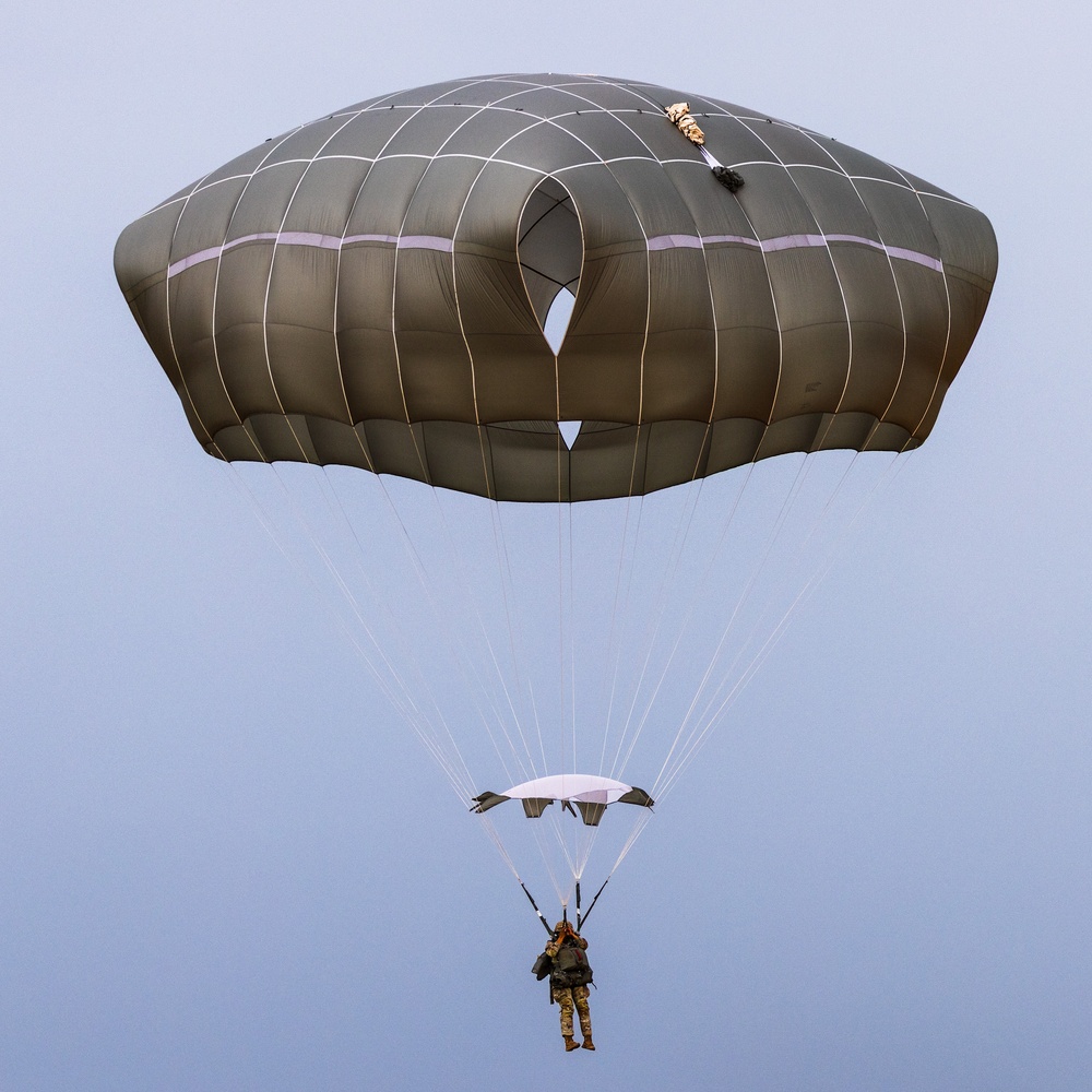 XVIII Airborne Corps Paratroopers Conduct Airborne Operations