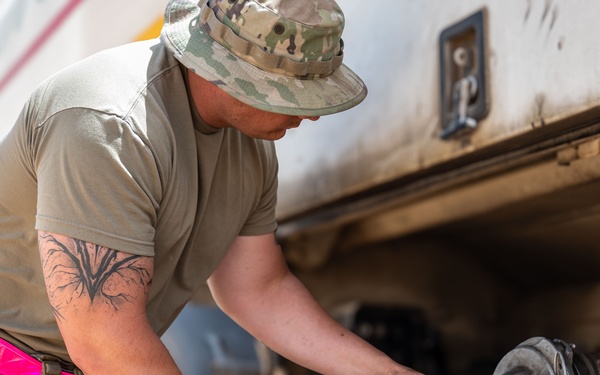 332nd Fuels Management Operations conduct fuel onload