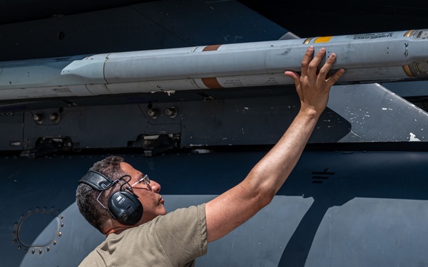494th Expeditionary Fighter Generation Squadron conducts EOR Operations