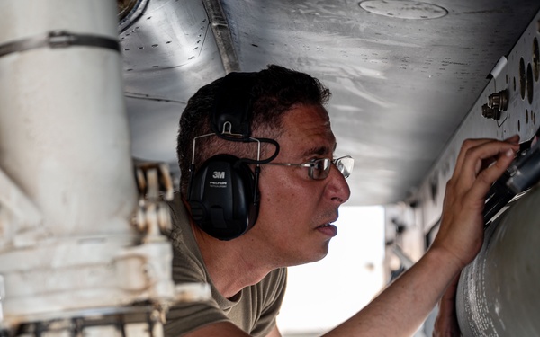 494th Expeditionary Fighter Generation Squadron conducts EOR Operations