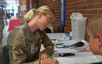 Service members enhance medical skills during IRT training