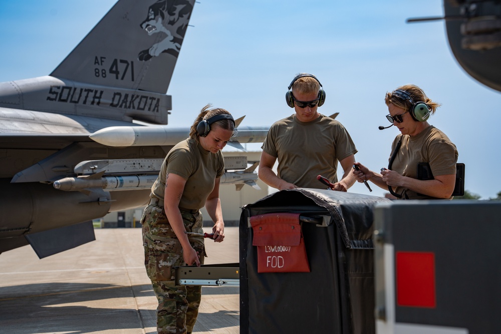 114th FW Airmen stay mission ready through Integrated Combat Turns