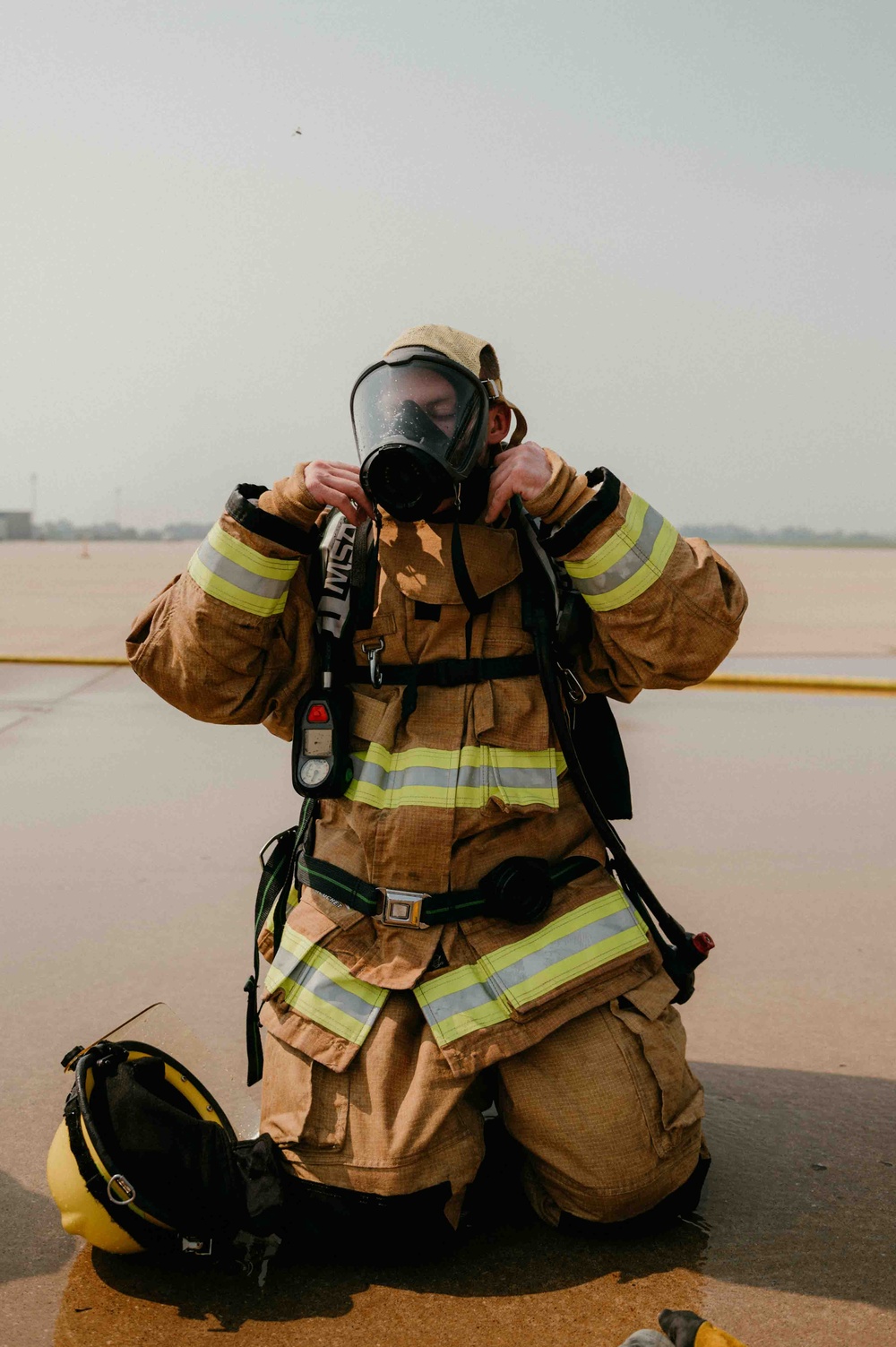 Fire Emergency Services train in live fire simulation