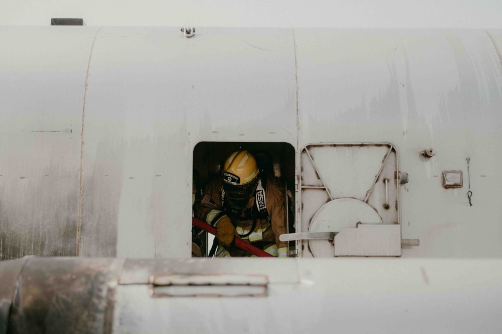 Fire Emergency Services train in live fire simulation