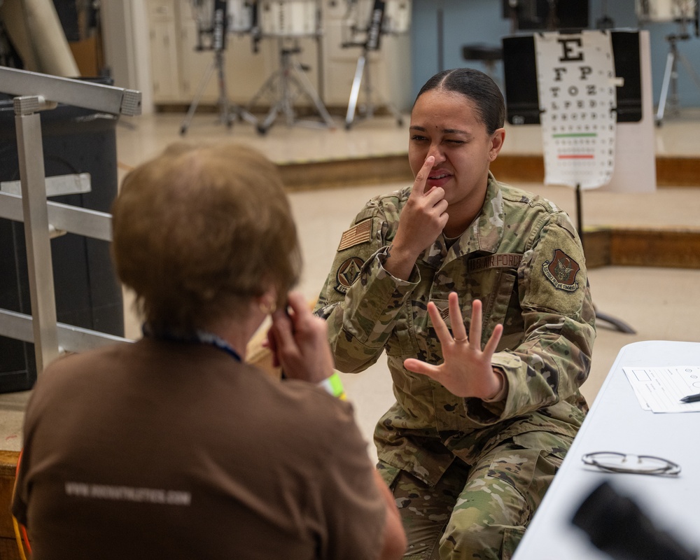 Dover Citizen Airmen take part in Operation Healthy Ellwood