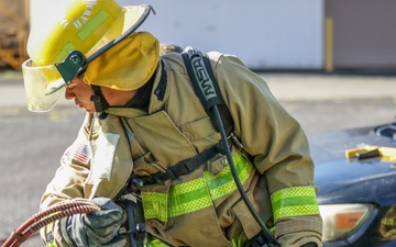 Hawaii’s 297th Engineer Detachment Firefighting Team conducts mission essential training